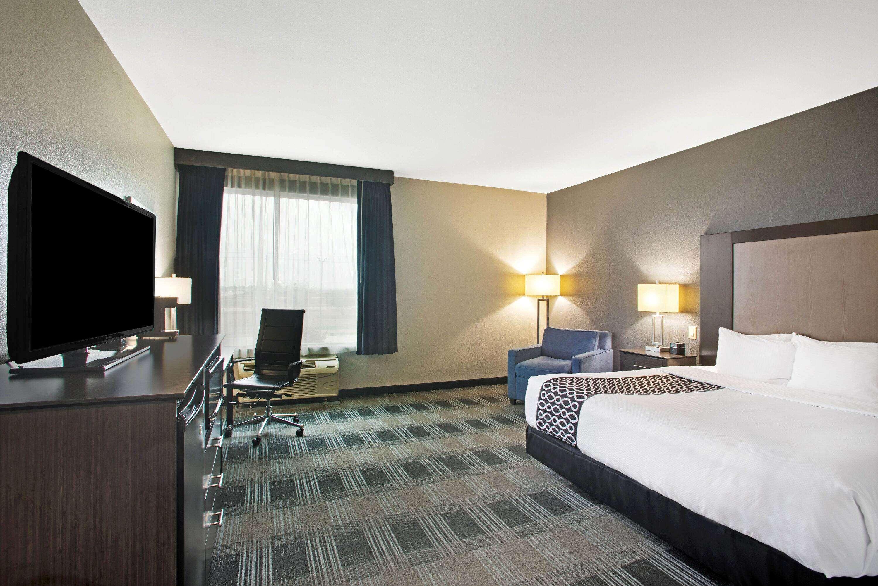 Hotel La Quinta By Wyndham Victoria - South Esterno foto